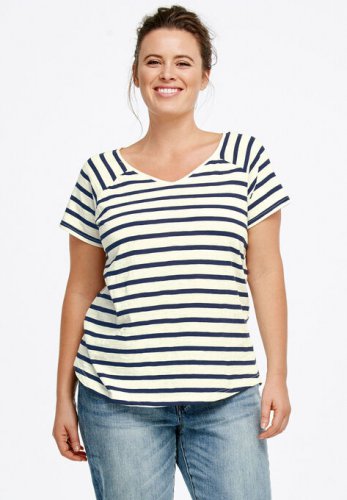 Rounded V-neck Tee - ellos