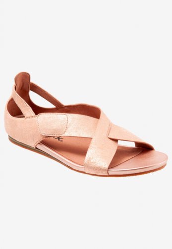 Camilla Sandal - SoftWalk