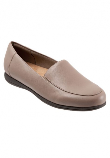 Deanna Slip Ons - Trotters - Click Image to Close