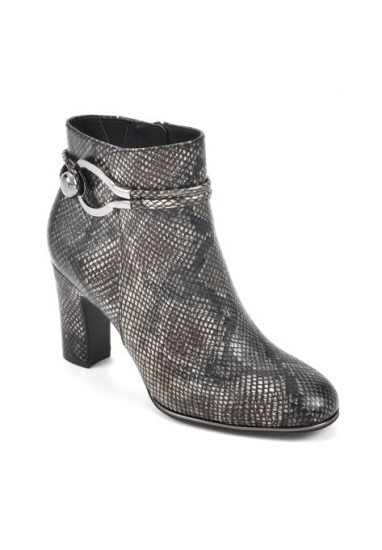 Breezy Booties - Rialto - Click Image to Close