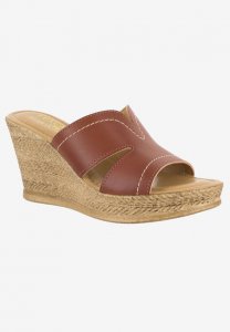 Marsala Wedge - Easy Street