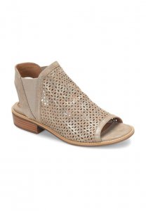 Nalda Sandals - Sofft