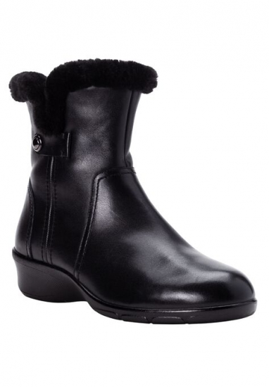 Waylynn Bootie - Propet - Click Image to Close